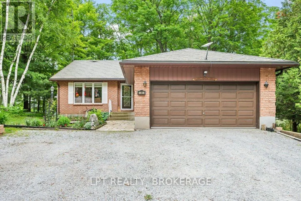31 ACORN LANE