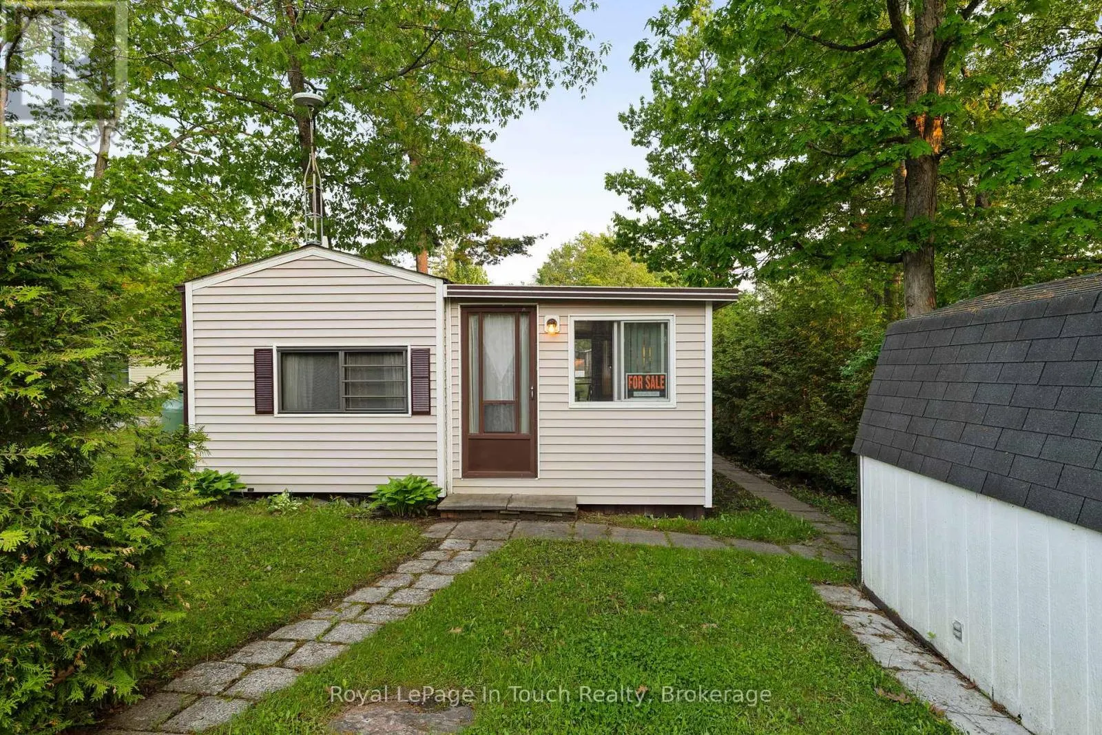 #130 - 164 LONE PINE ROAD, ##130