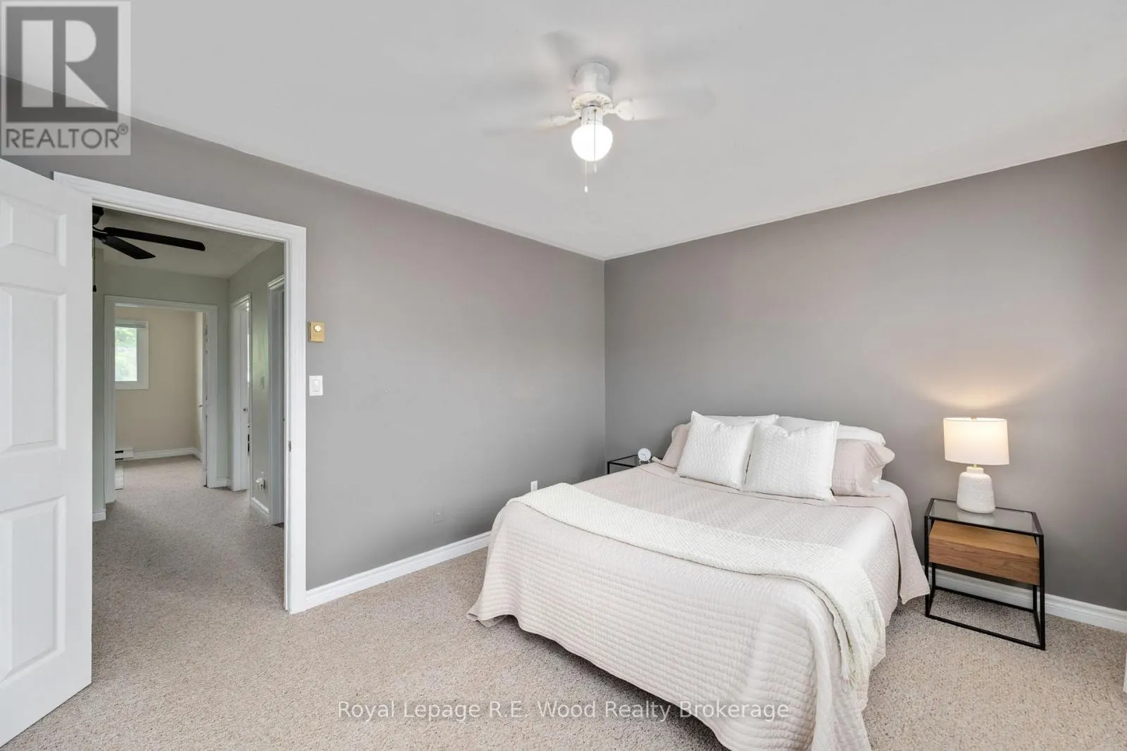 4 - 10 DUFFERIN STREET, #4