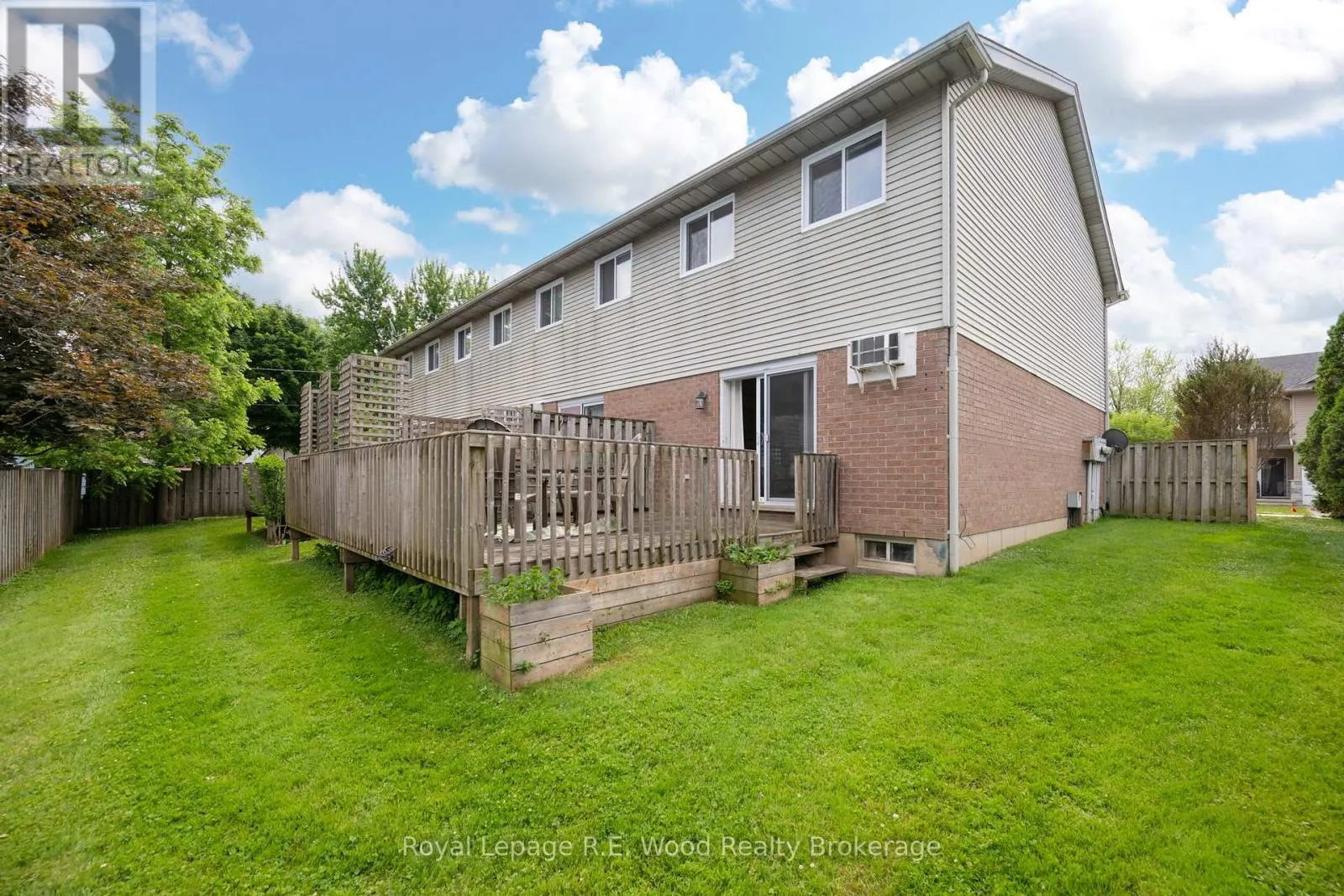 4 - 10 DUFFERIN STREET, #4