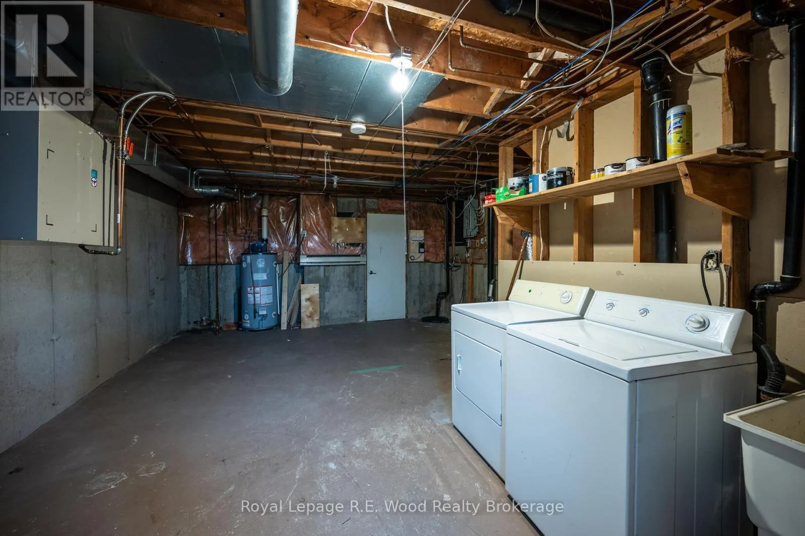 4 - 10 DUFFERIN STREET, #4
