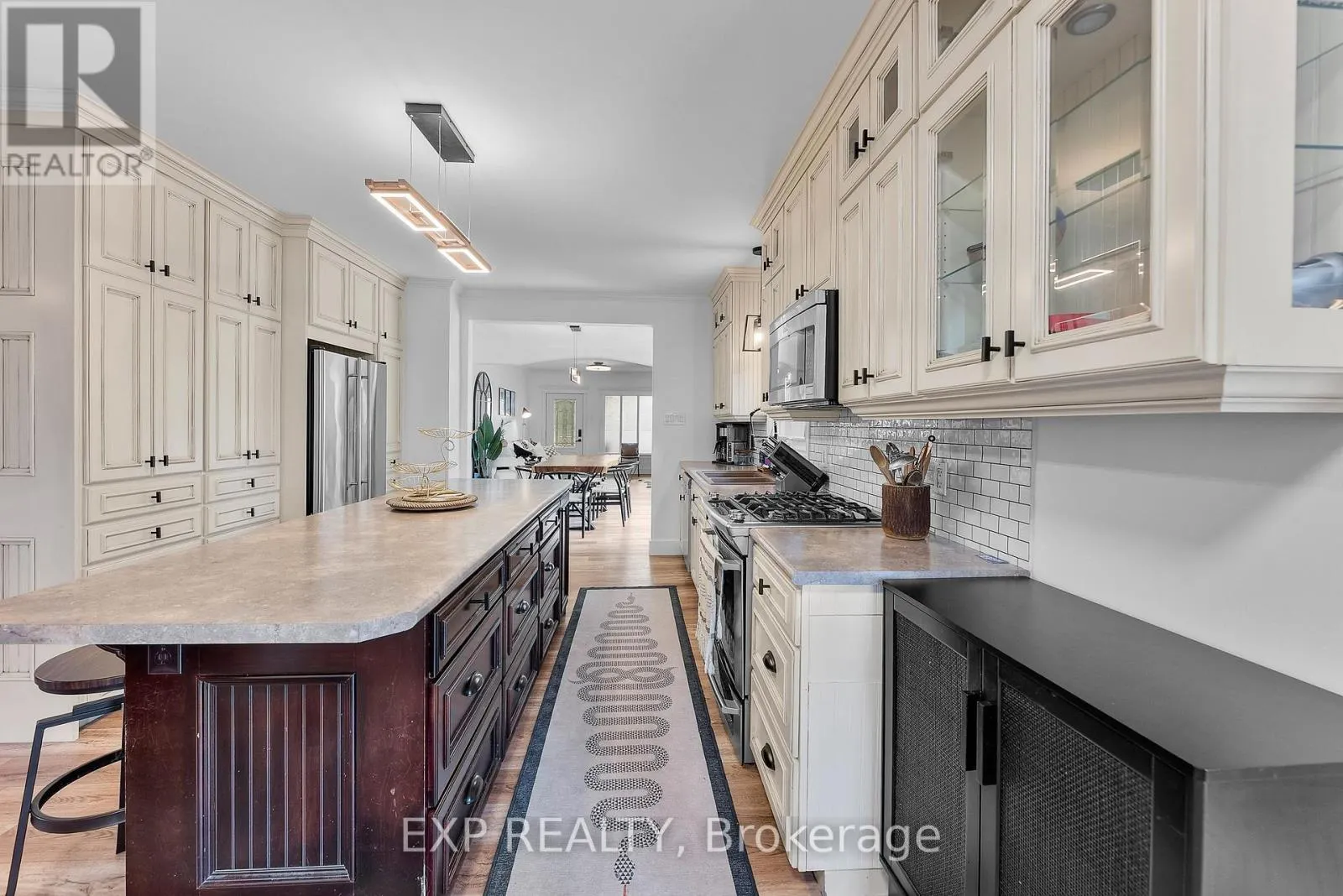 36 ST. DAVID STREET W