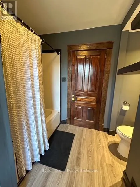 534 17TH STREET W