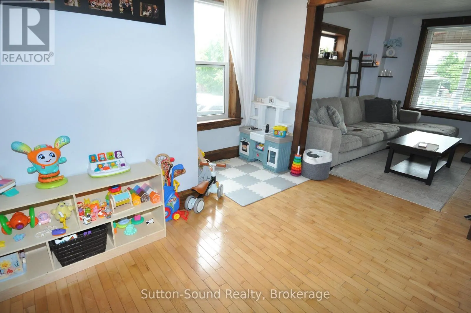 534 17TH STREET W