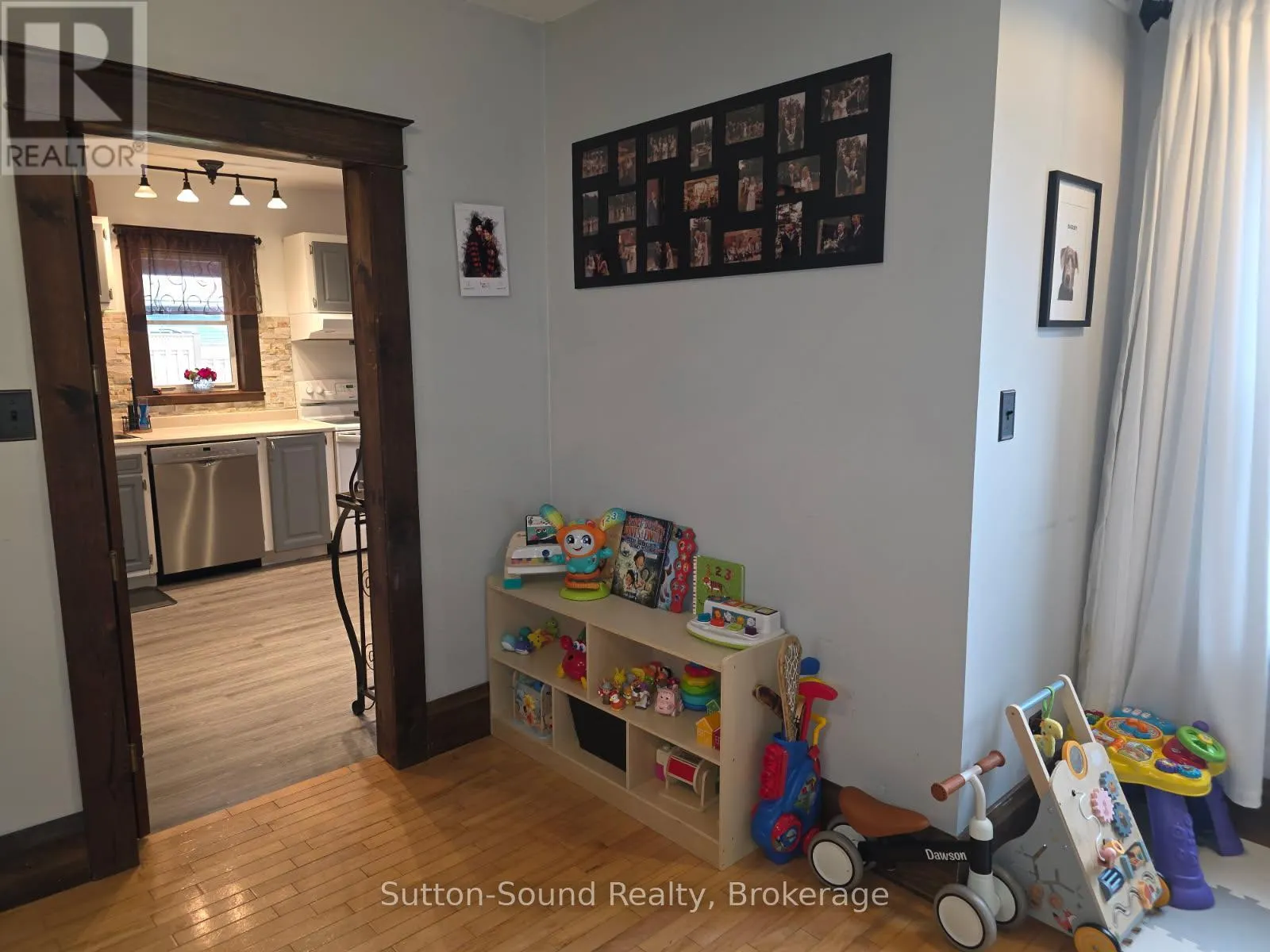 534 17TH STREET W