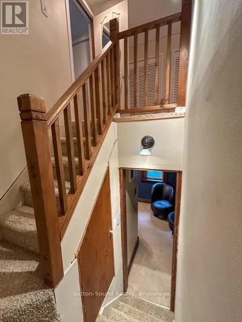 534 17TH STREET W