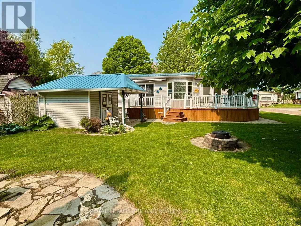 21527 GRAY (LOT 132-133 BIRCH ST.) LINE