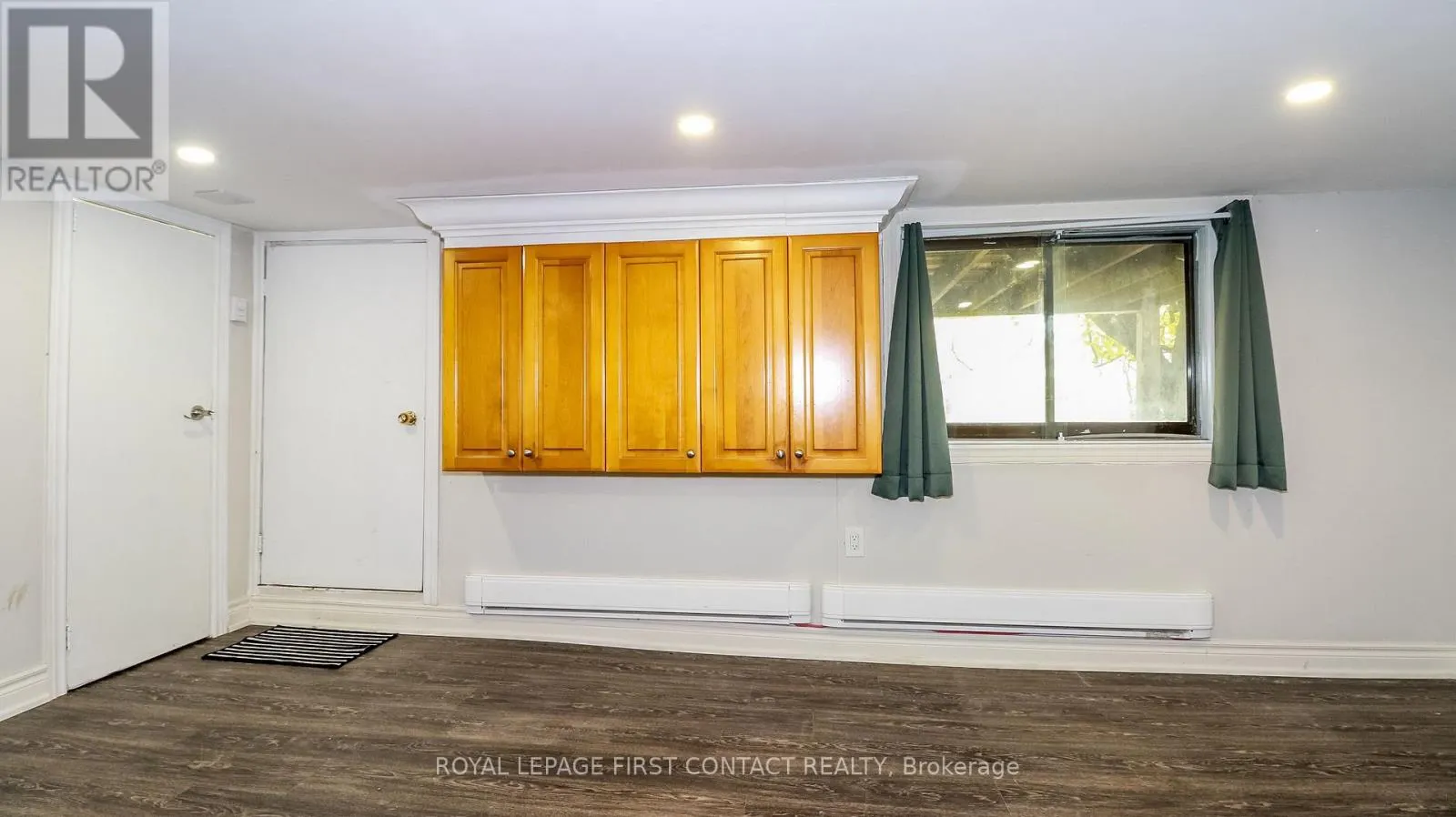 18 KENNEDY DRIVE