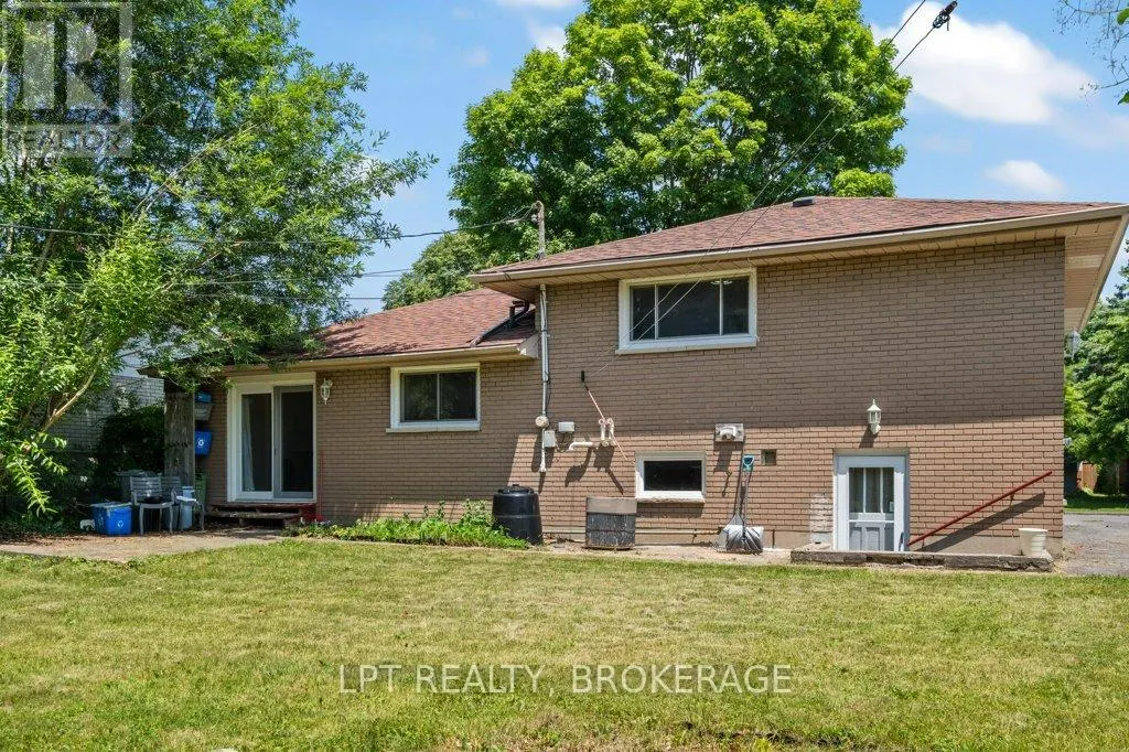 14 HERCHMER CRESCENT