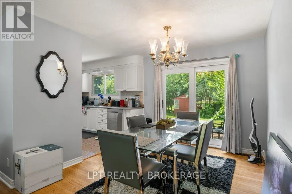 14 HERCHMER CRESCENT