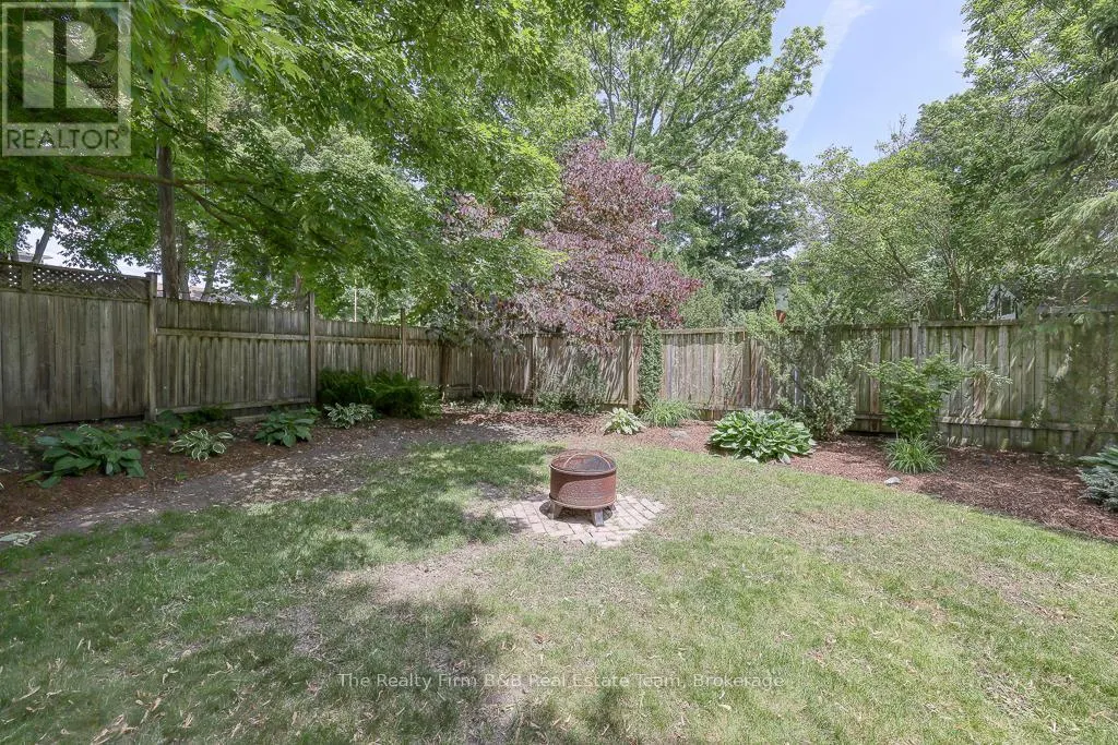 285 INGERSOLL AVENUE