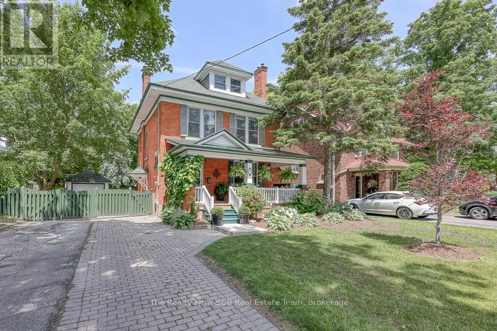 285 INGERSOLL AVENUE