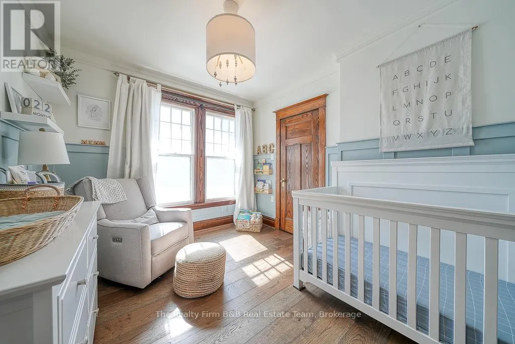 285 INGERSOLL AVENUE