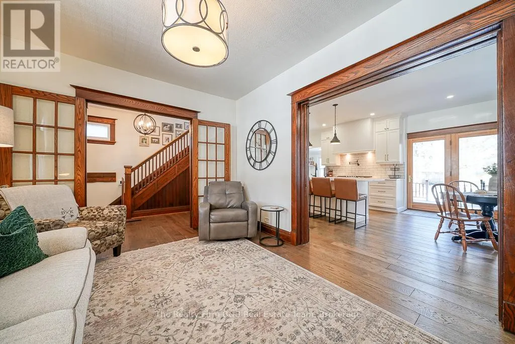 285 INGERSOLL AVENUE