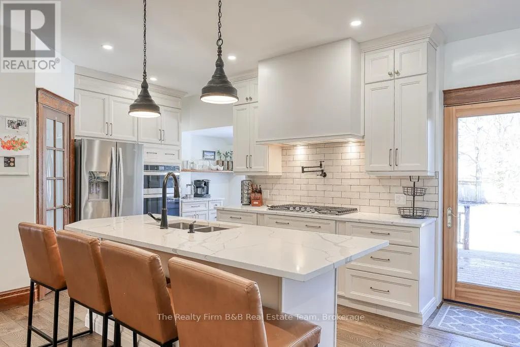 285 INGERSOLL AVENUE