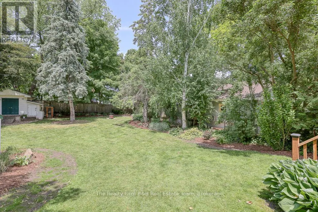 285 INGERSOLL AVENUE