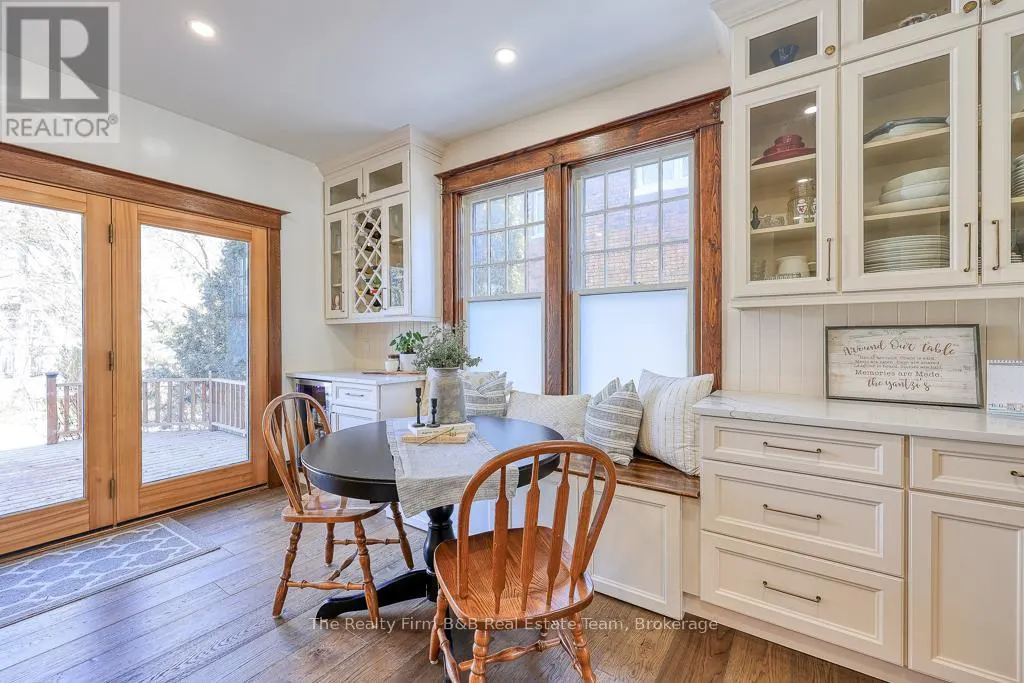 285 INGERSOLL AVENUE