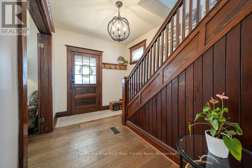 285 INGERSOLL AVENUE