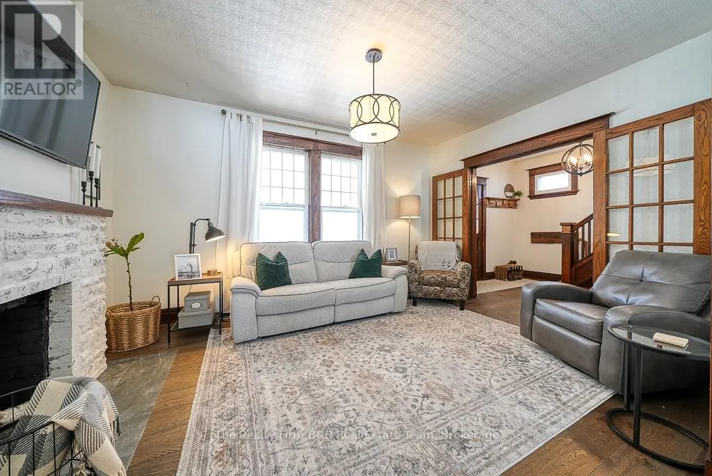 285 INGERSOLL AVENUE