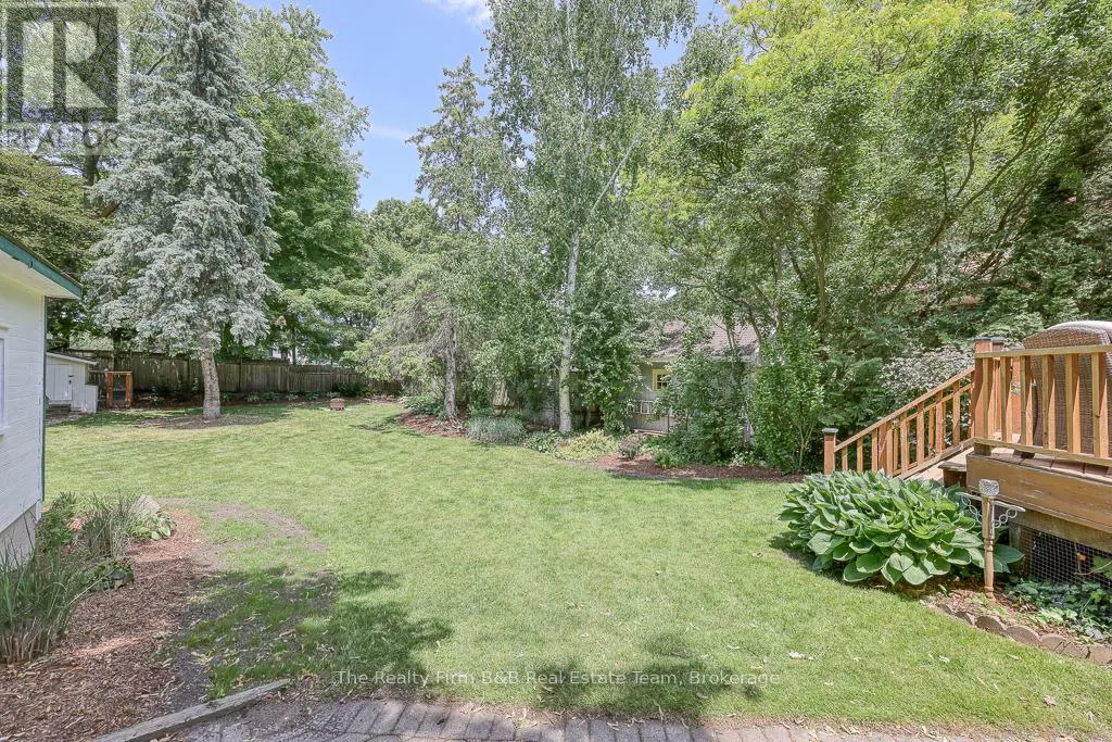 285 INGERSOLL AVENUE