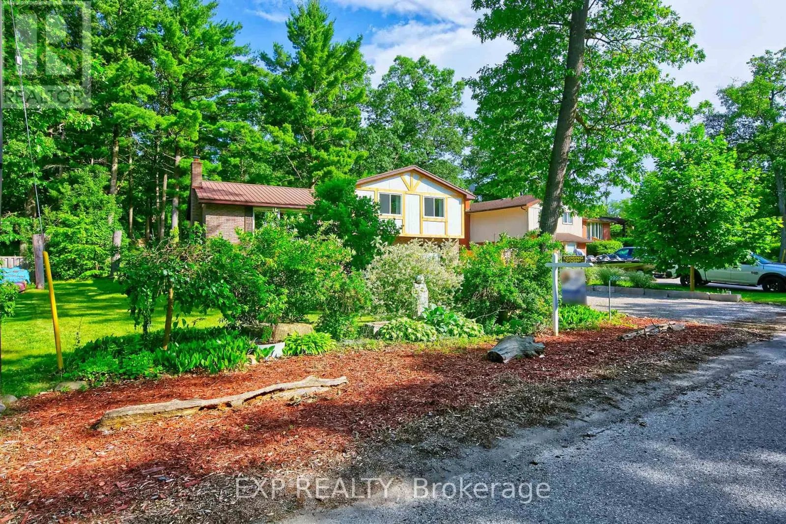 9995 PORT FRANKS ESTATES DRIVE