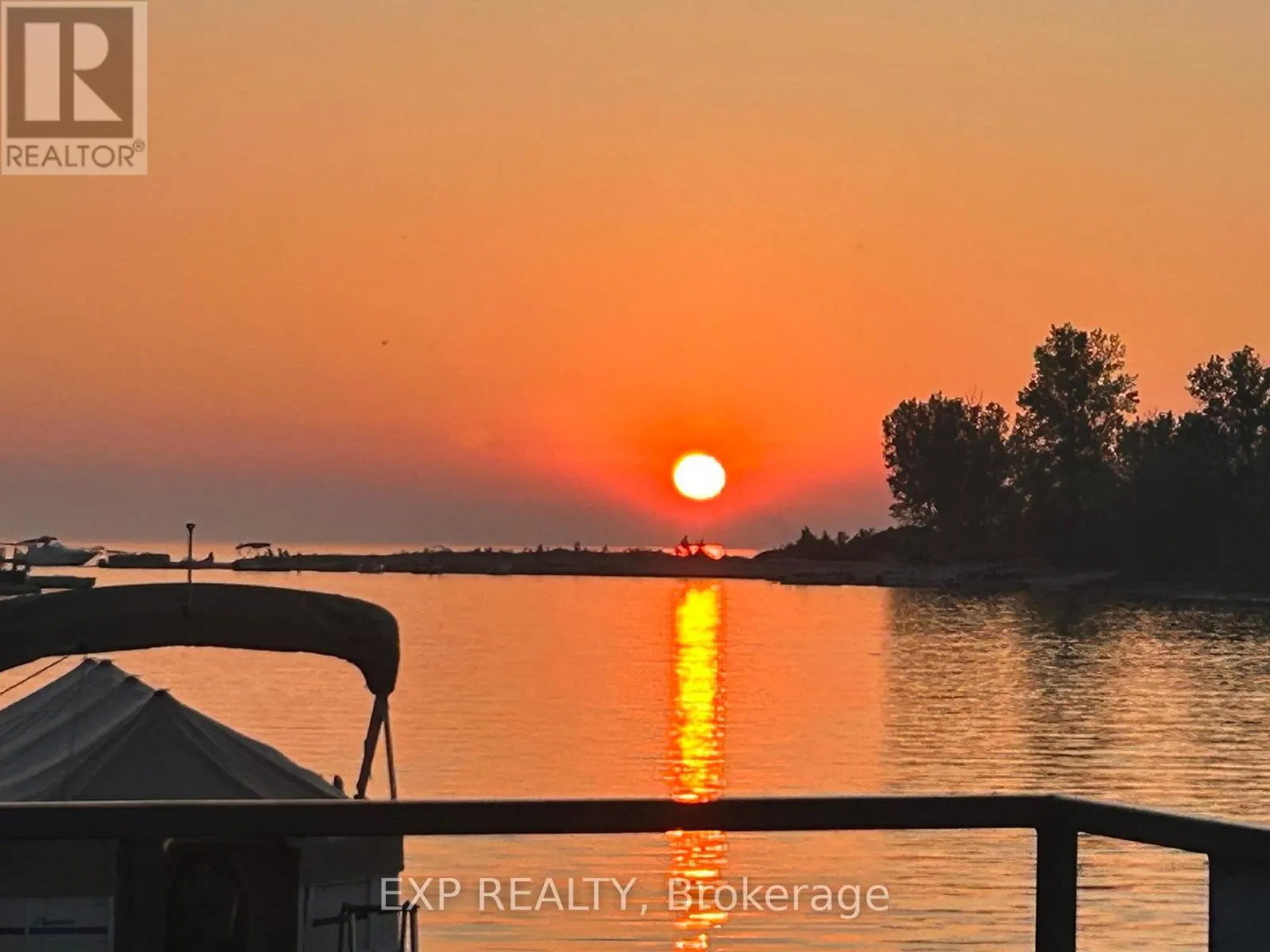 9995 PORT FRANKS ESTATES DRIVE