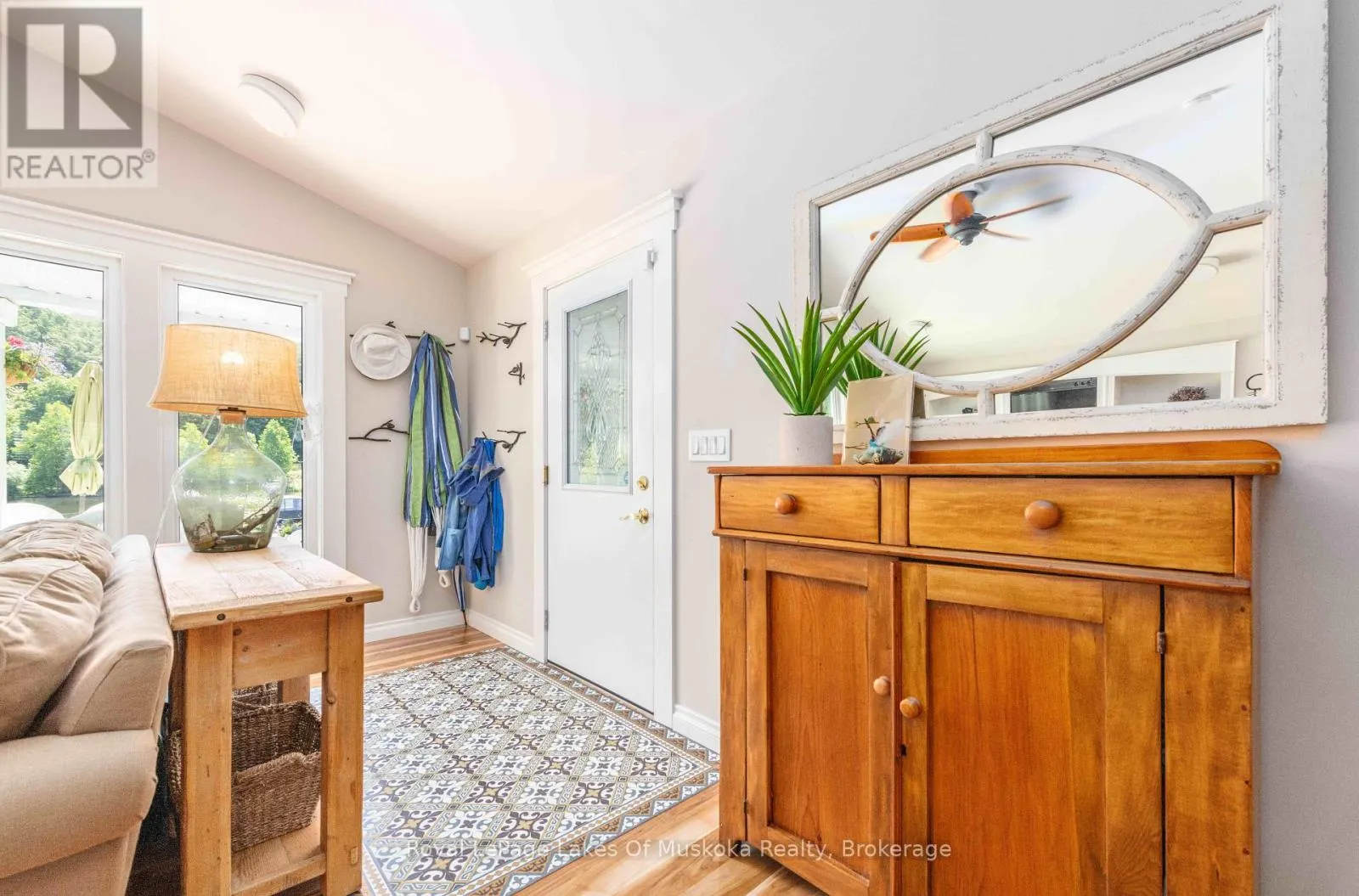 9 MOUNTVIEW AVENUE