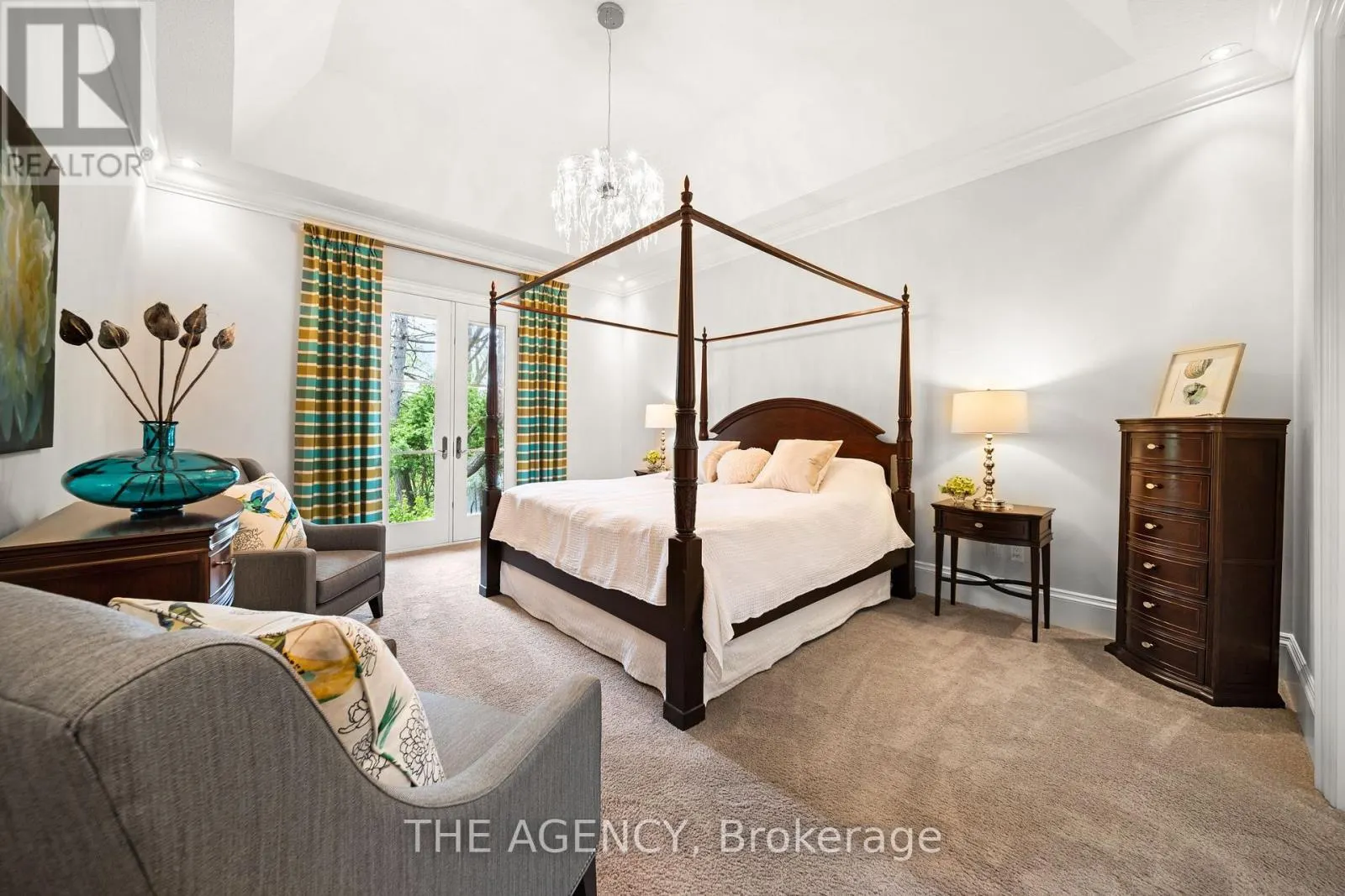 1577 GLOUCESTER ROAD
