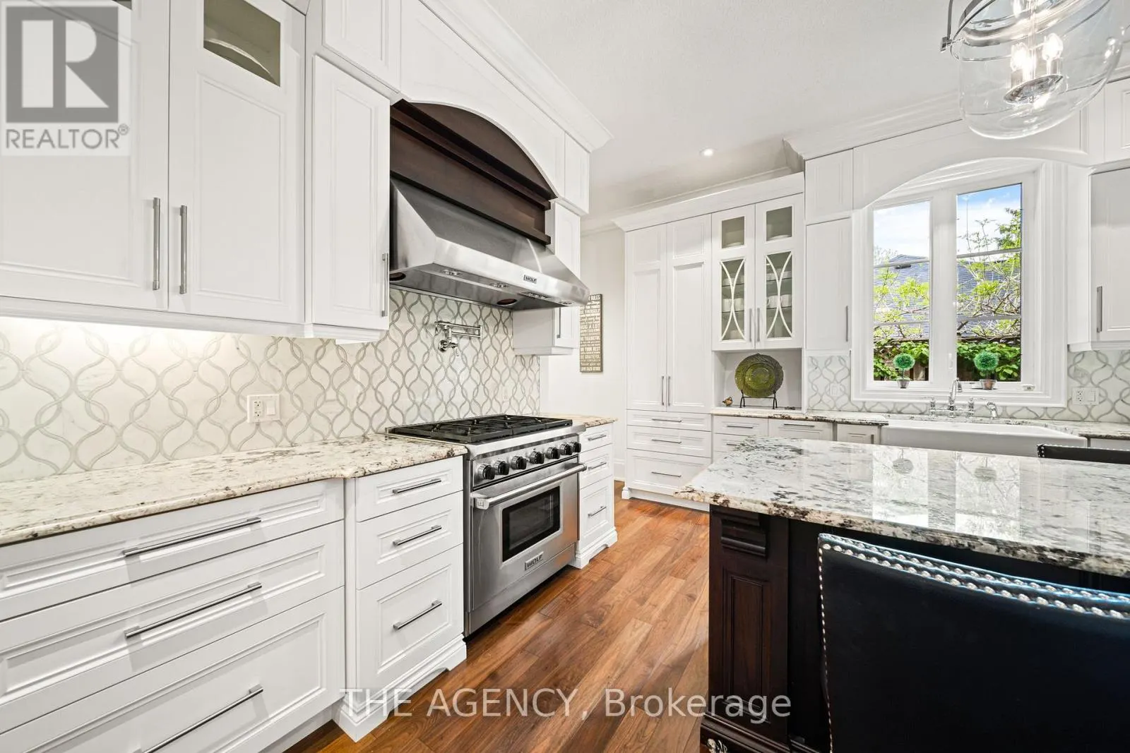 1577 GLOUCESTER ROAD
