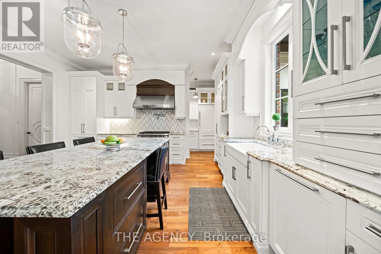1577 GLOUCESTER ROAD