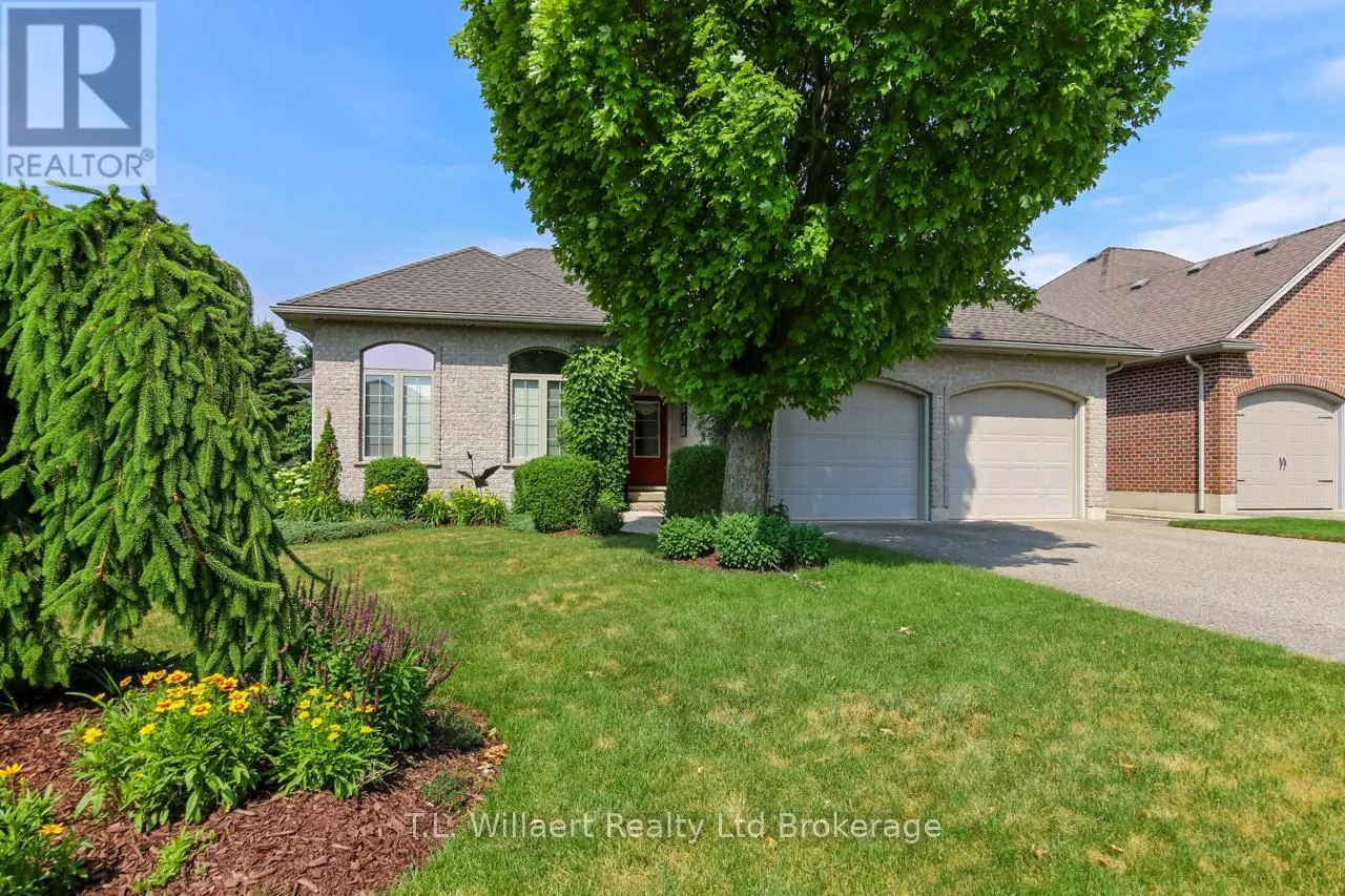 7 LYNDALE ROAD