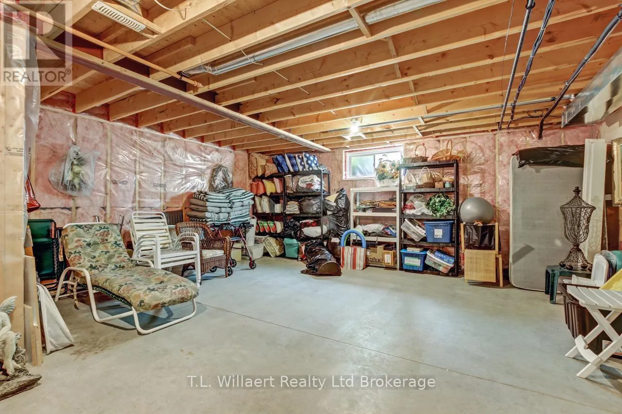 7 LYNDALE ROAD