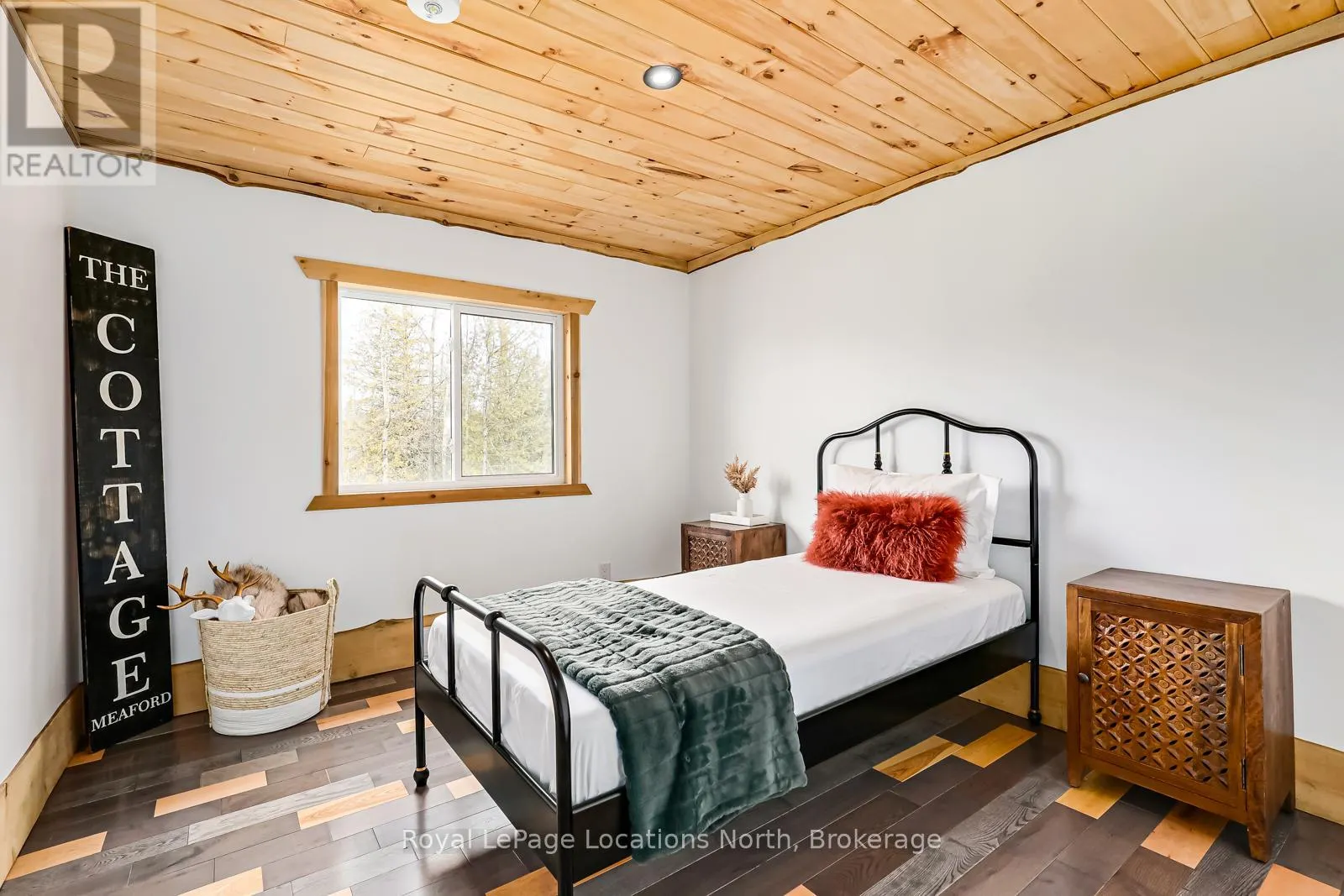 025359 EUPH-ST VINCENT TOWNLINE