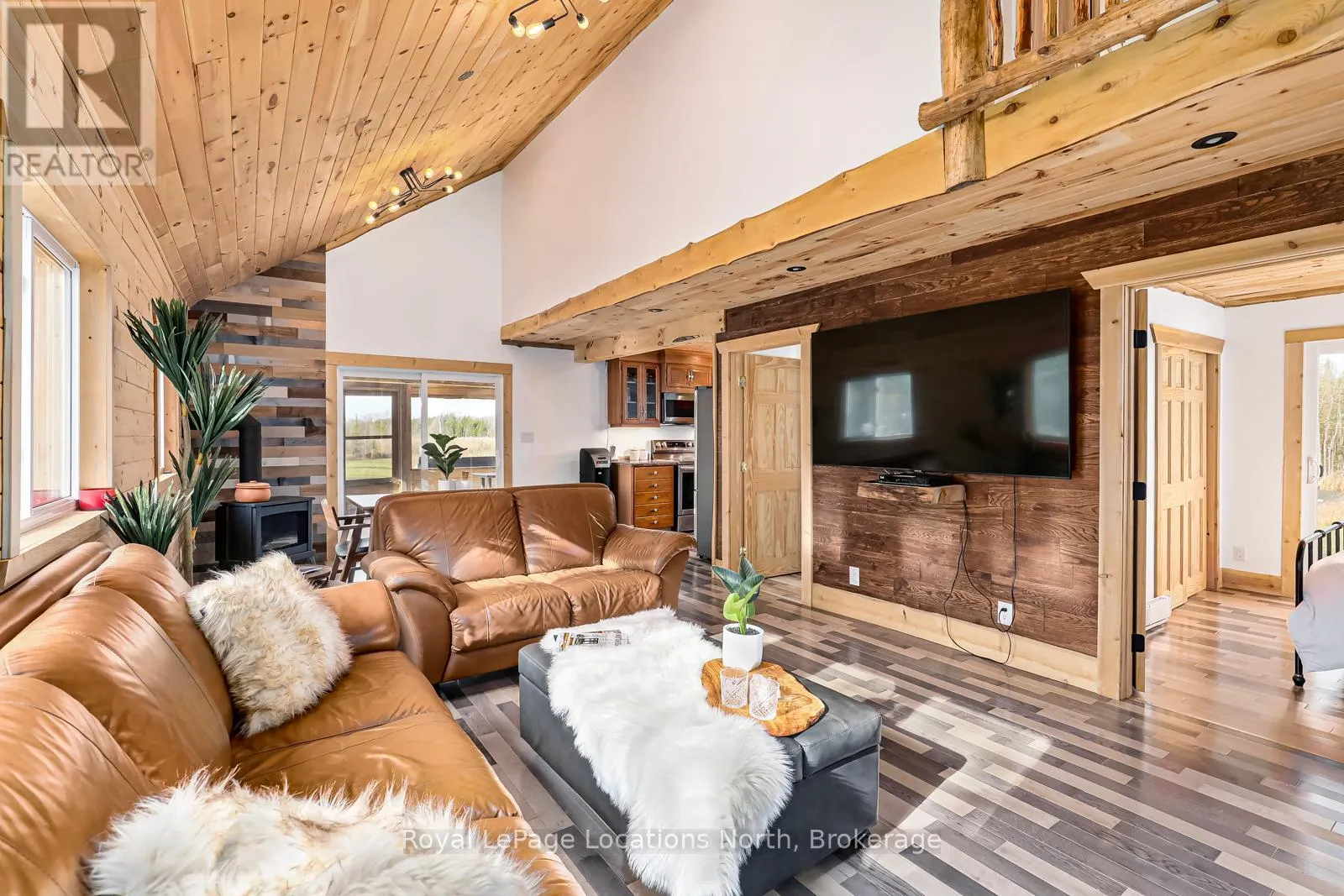 025359 EUPH-ST VINCENT TOWNLINE