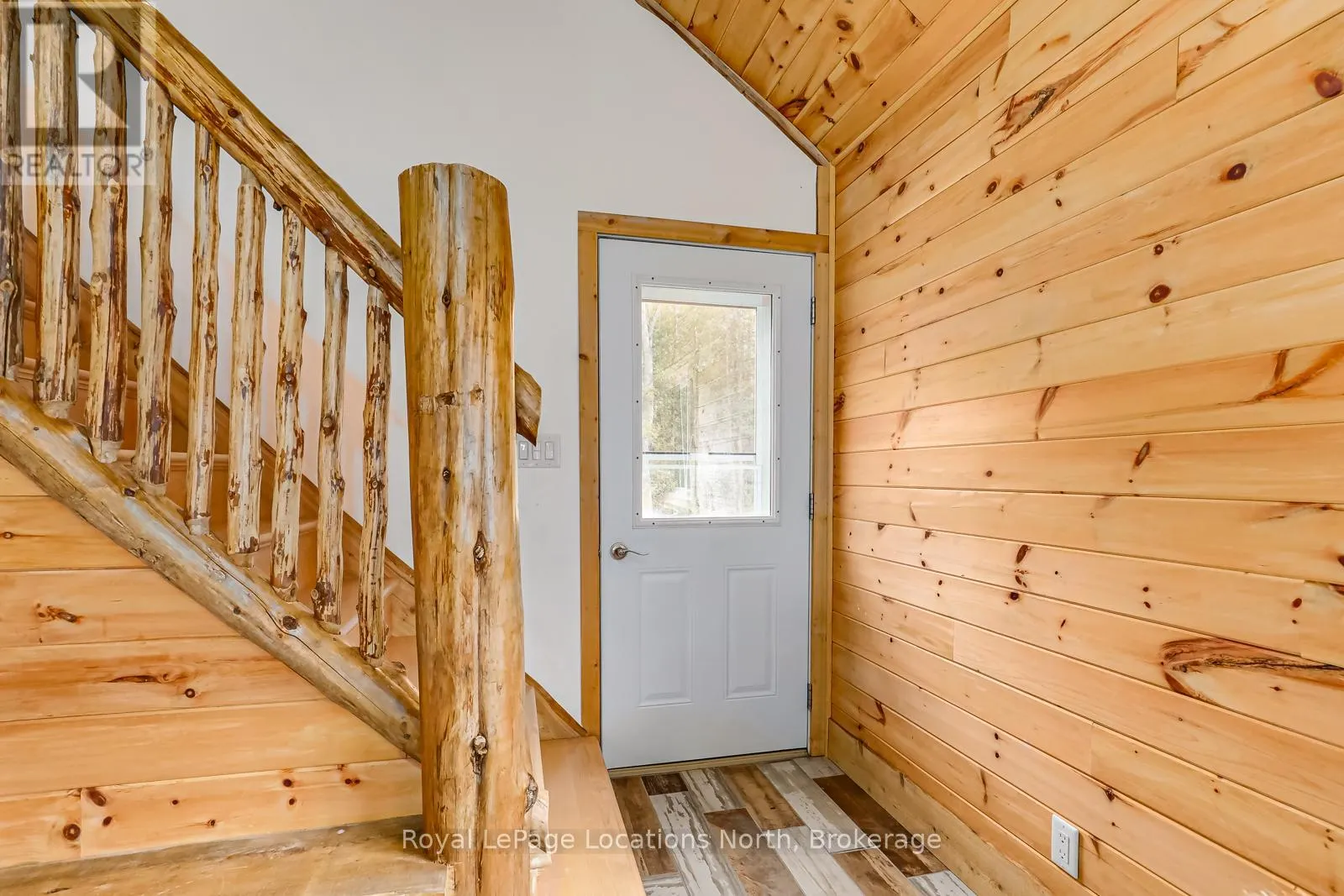 025359 EUPH-ST VINCENT TOWNLINE