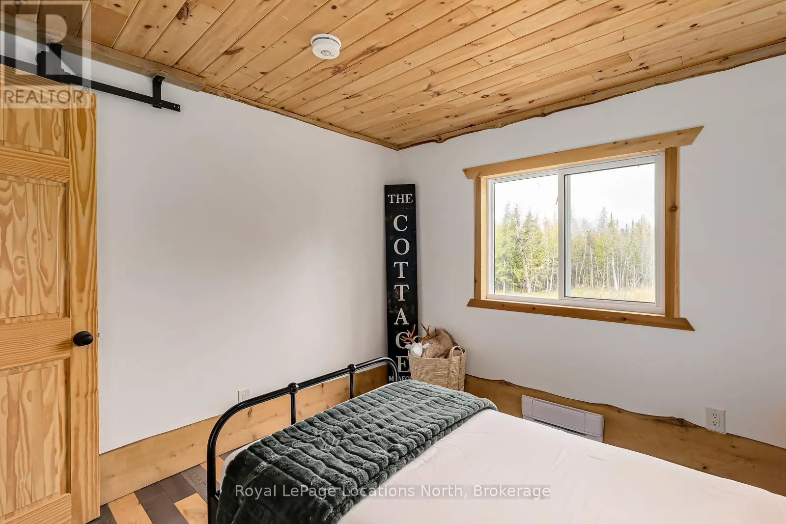 025359 EUPH-ST VINCENT TOWNLINE