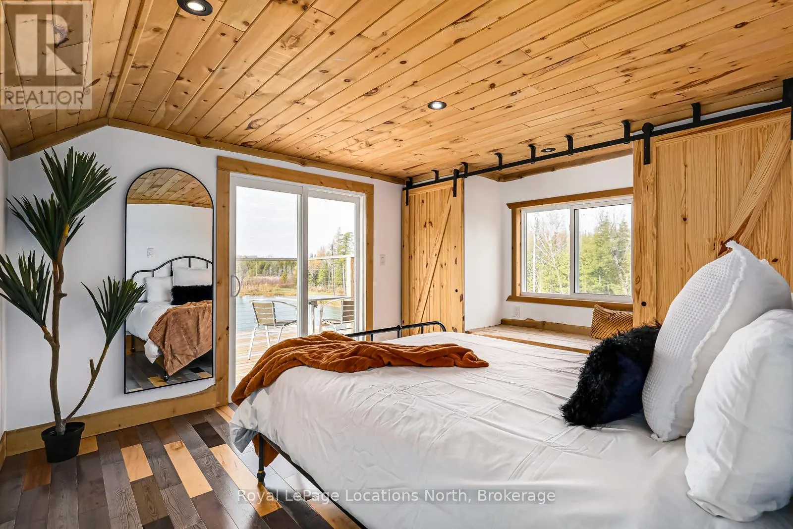 025359 EUPH-ST VINCENT TOWNLINE