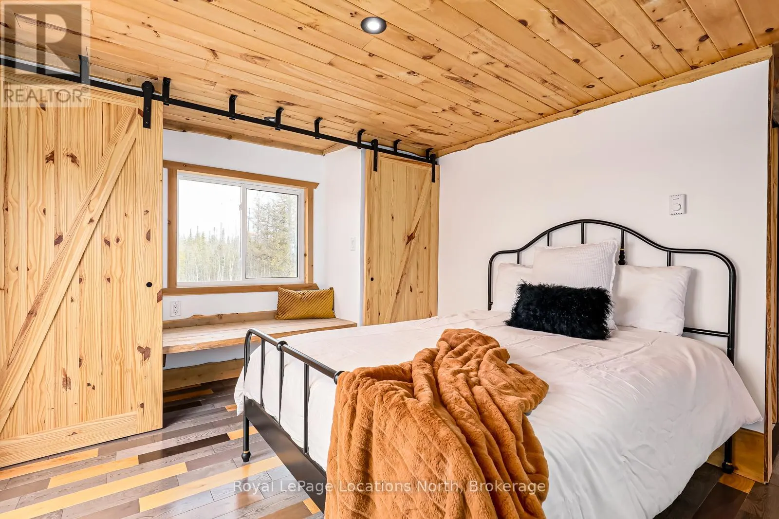 025359 EUPH-ST VINCENT TOWNLINE