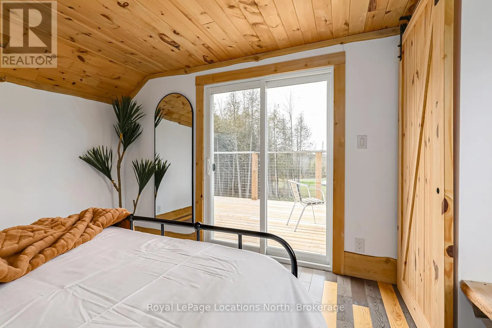 025359 EUPH-ST VINCENT TOWNLINE