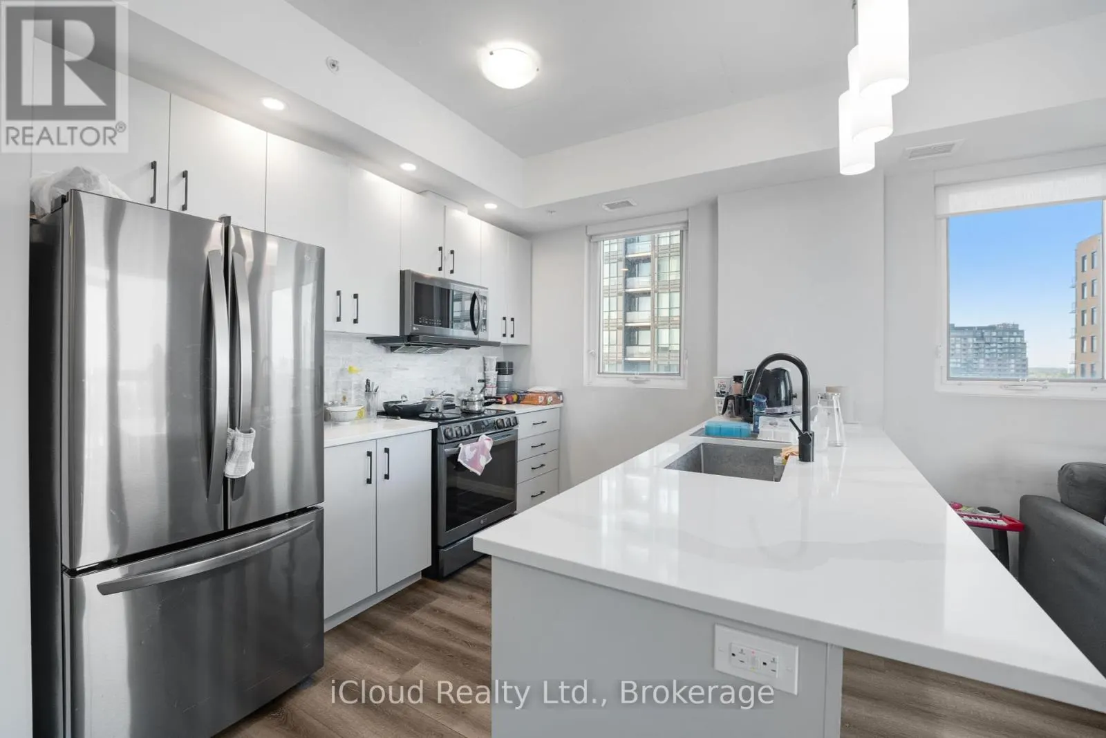 1502 - 108 GARMENT STREET SE