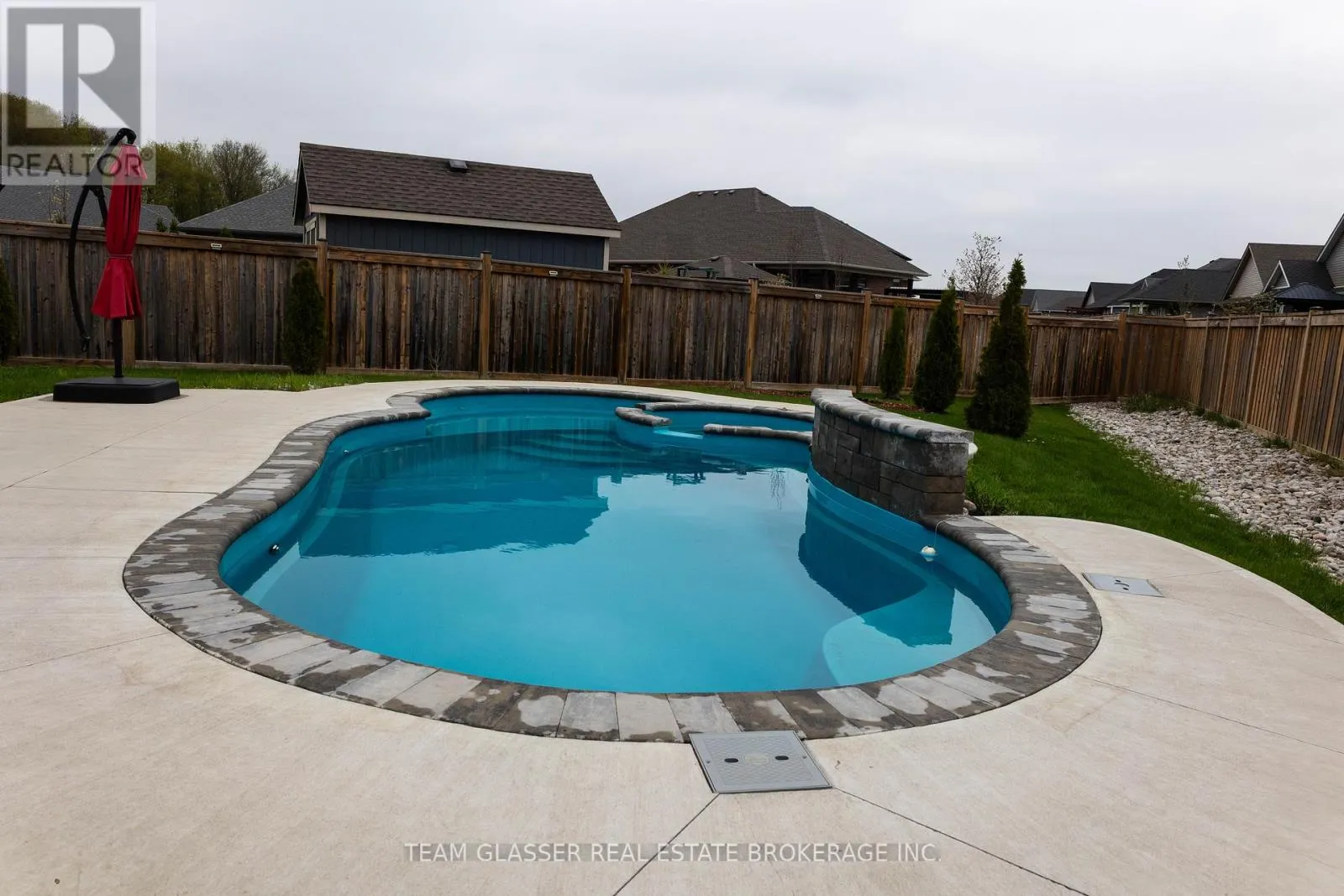 25 BIRCHALL LANE