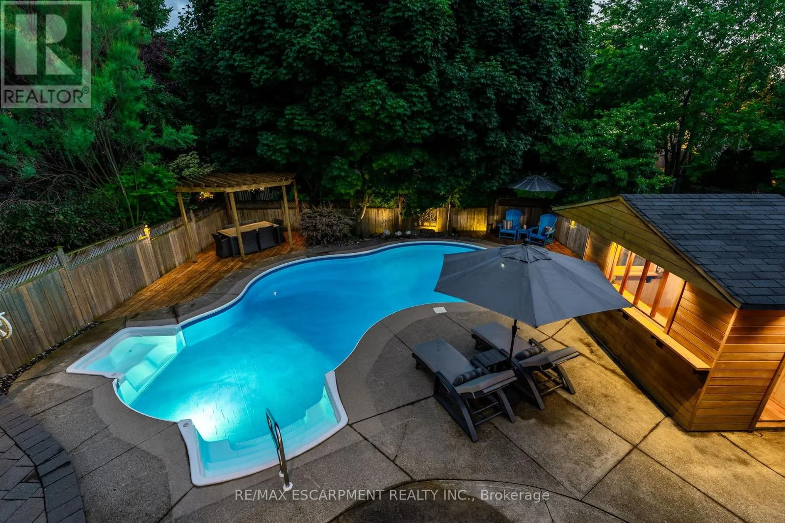 7 VOLTERRA COURT