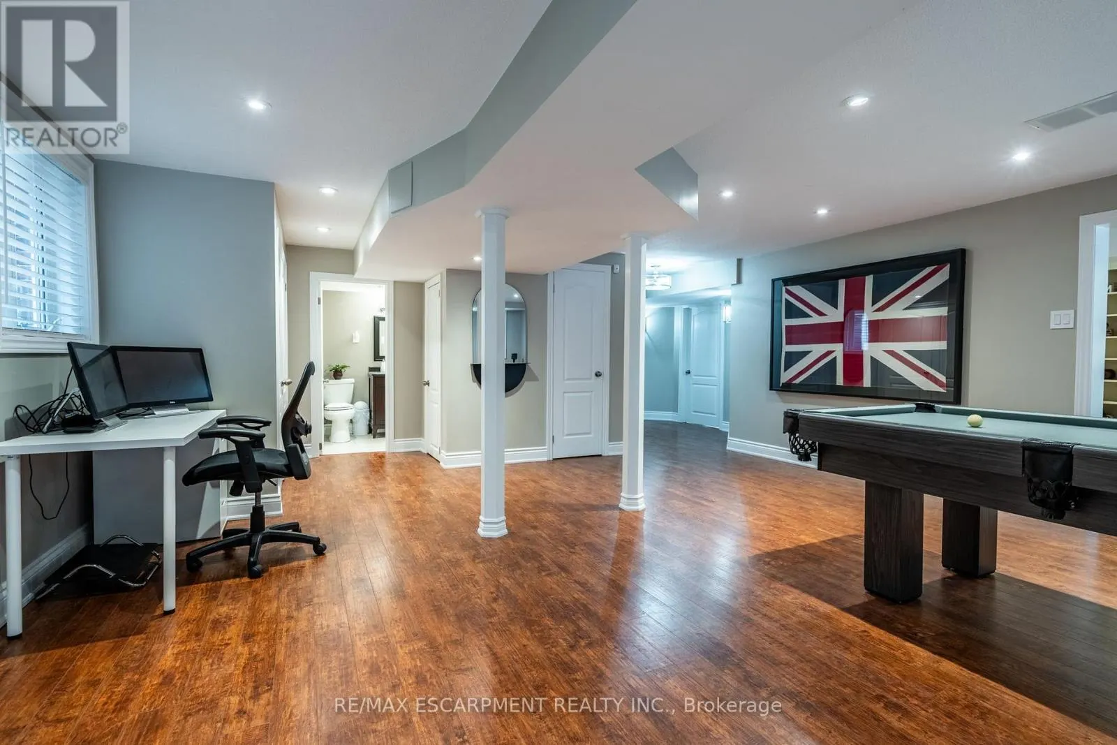 7 VOLTERRA COURT