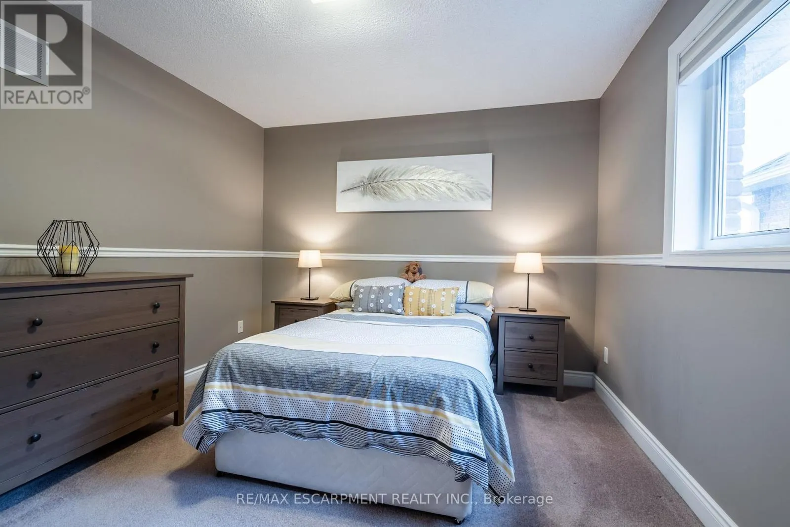 7 VOLTERRA COURT