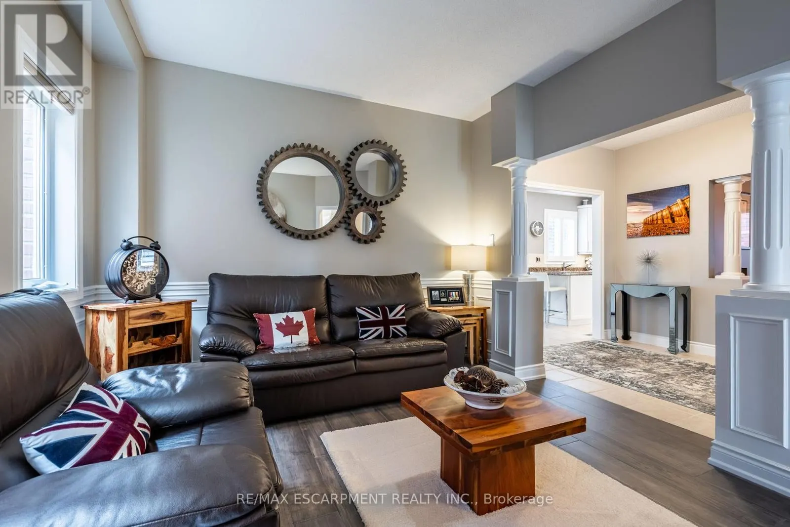 7 VOLTERRA COURT
