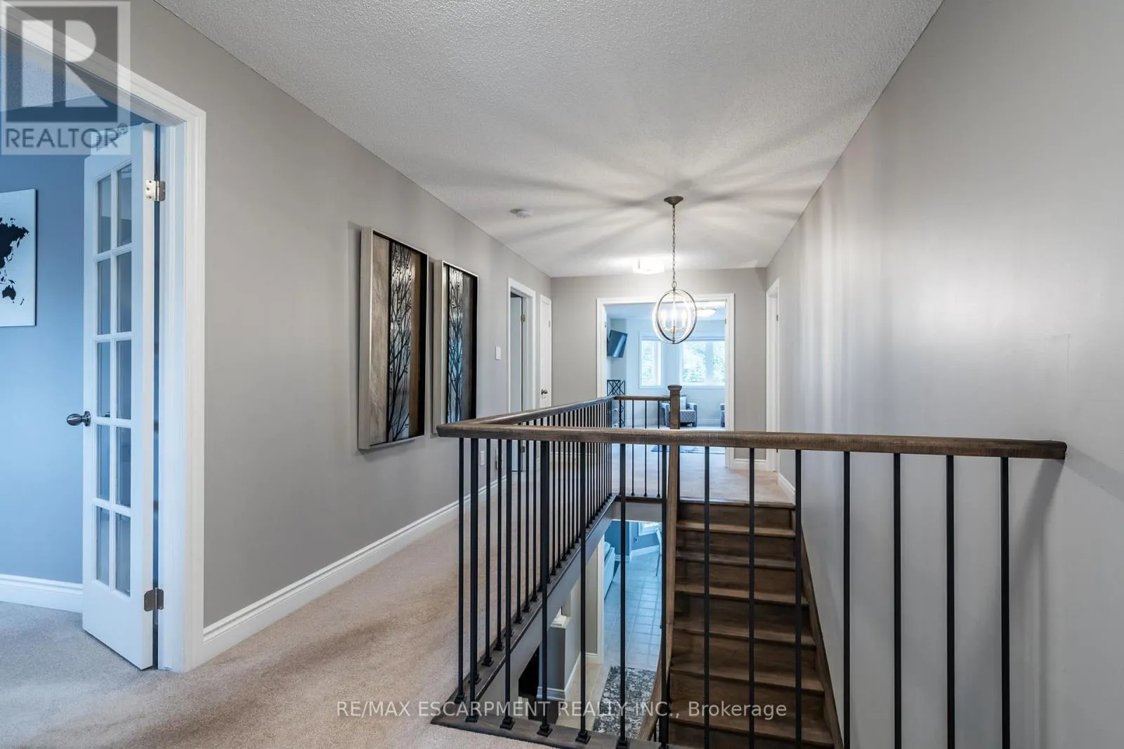7 VOLTERRA COURT