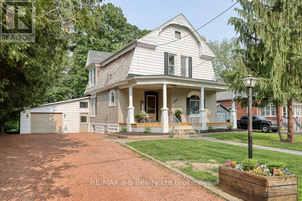 189 ROLPH STREET