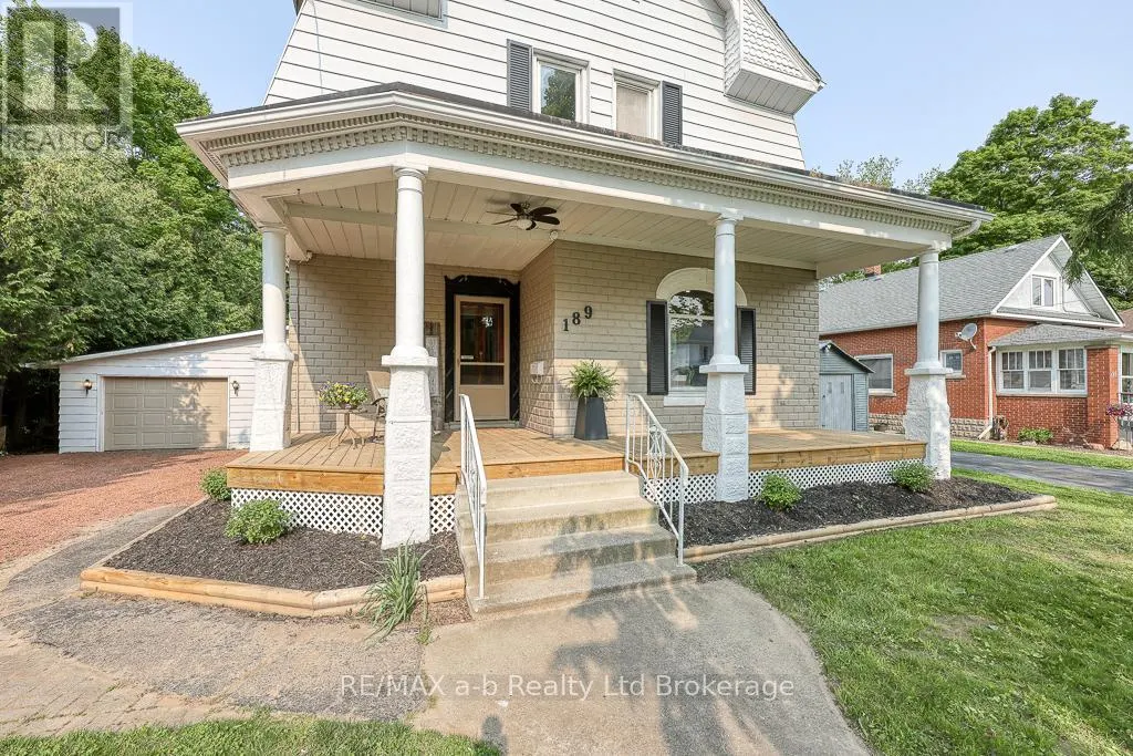 189 ROLPH STREET