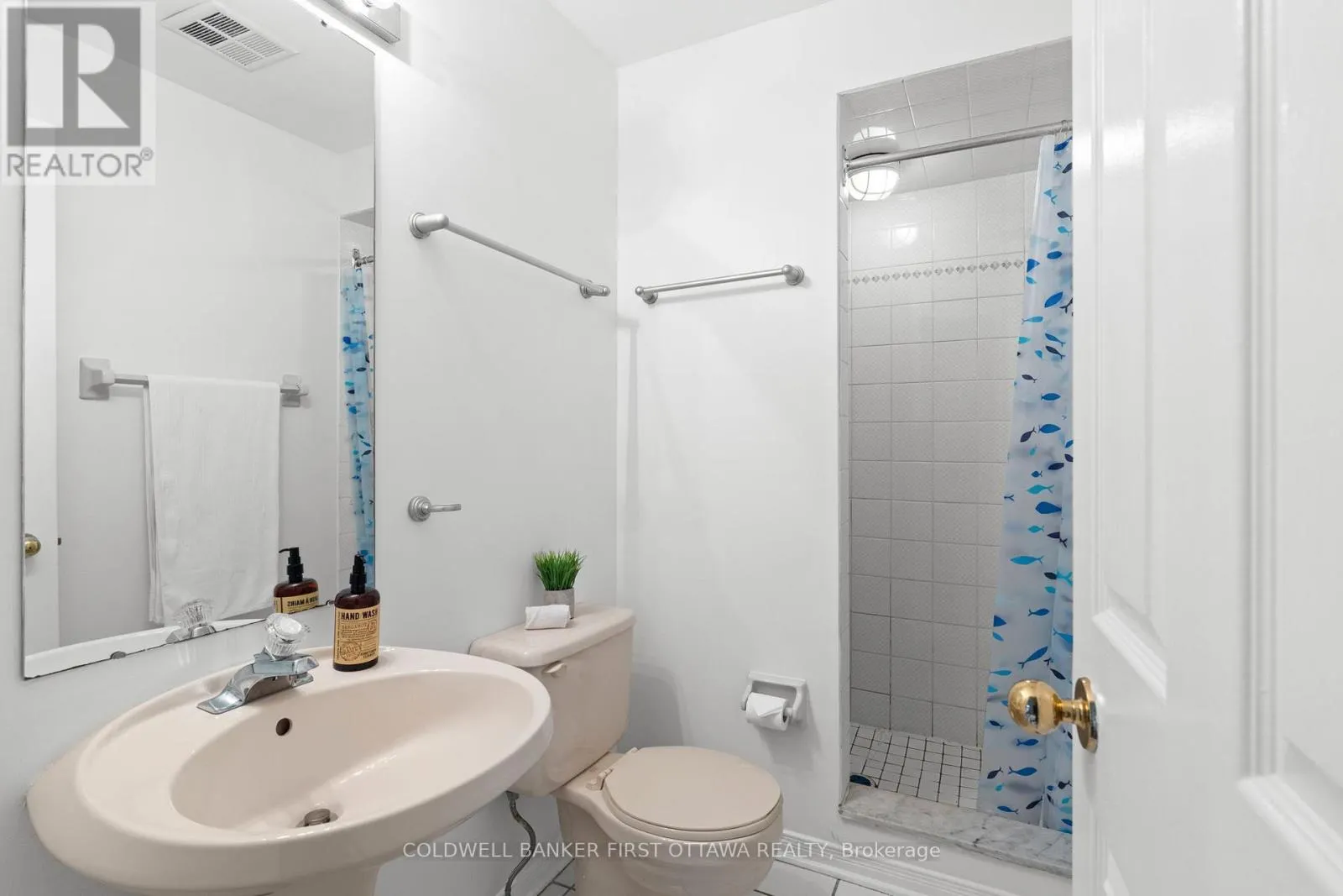 111F - 250 FOUNTAIN PLACE