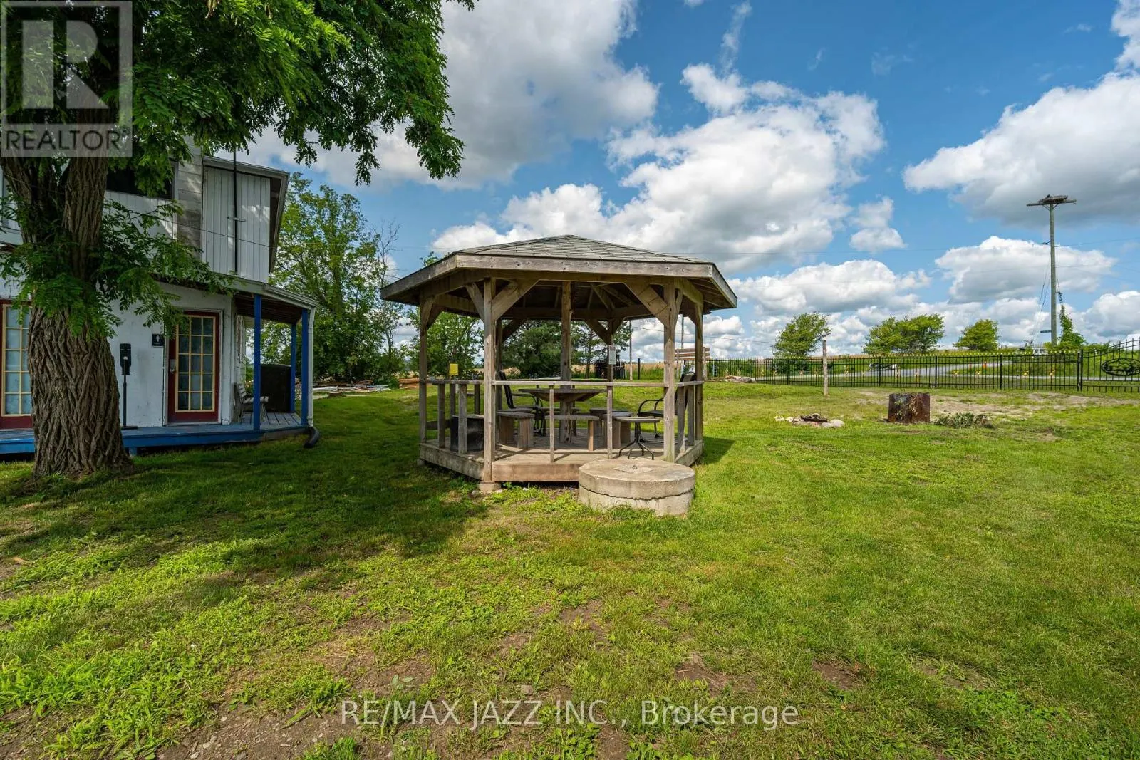 1087 ISLAND VIEW DRIVE